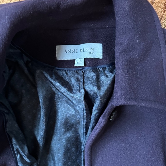Anne Klein Size 12 plum color wool /cashmere classic coat - Picture 3 of 7